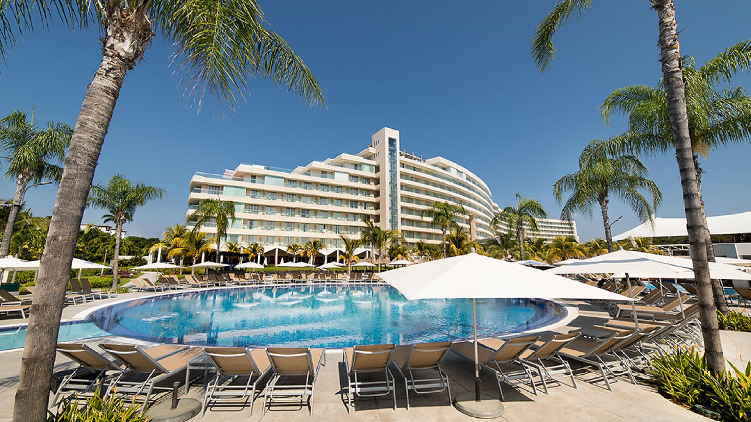 HOTEL PALACIO MUNDO IMPERIAL ACAPULCO 5* (Mexico) - from £ 56 | HOTELMIX